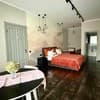 Мини-отель Chayka Home Hotel. Улучшенный трехместный студио 5