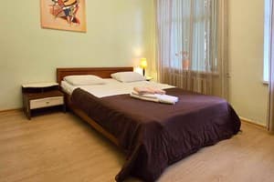 Квартира Home Hotel ул. Большая Житомирская, 4В