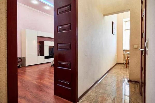 Home Hotel ул. Лысенко 1 13