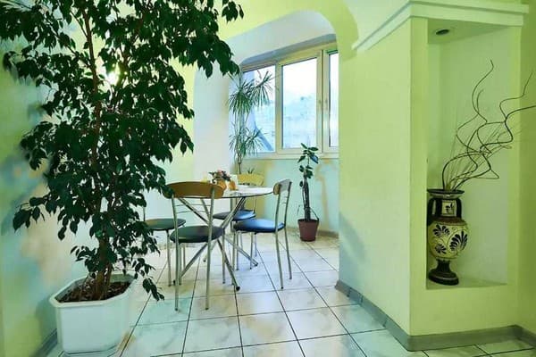 Home Hotel ул. Нижний Вал, 41 12