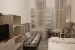 Мезон Бланш 8